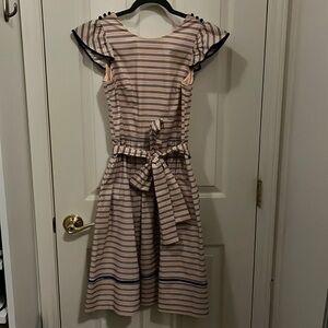 Women’s size zero 1901 dress.